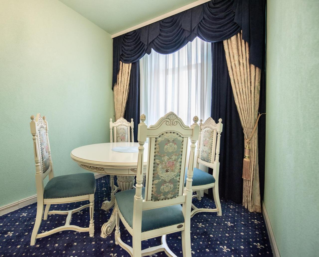 Jmr Royal -Luxury Rooms & Private Sauna 콘스탄차 외부 사진