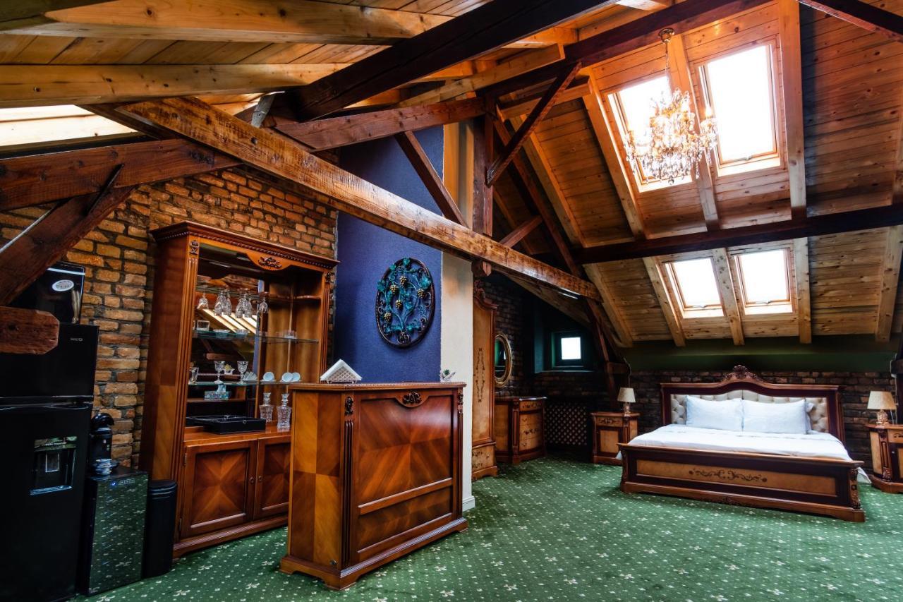 Jmr Royal -Luxury Rooms & Private Sauna 콘스탄차 외부 사진
